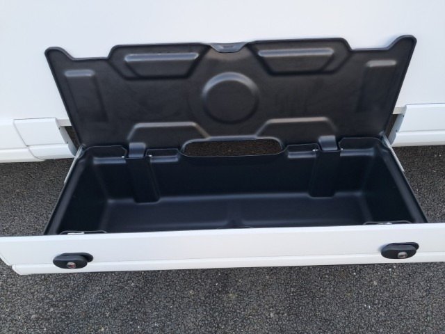 Bavaria Initial I720FC Nomade i 720 fc - Photo 13