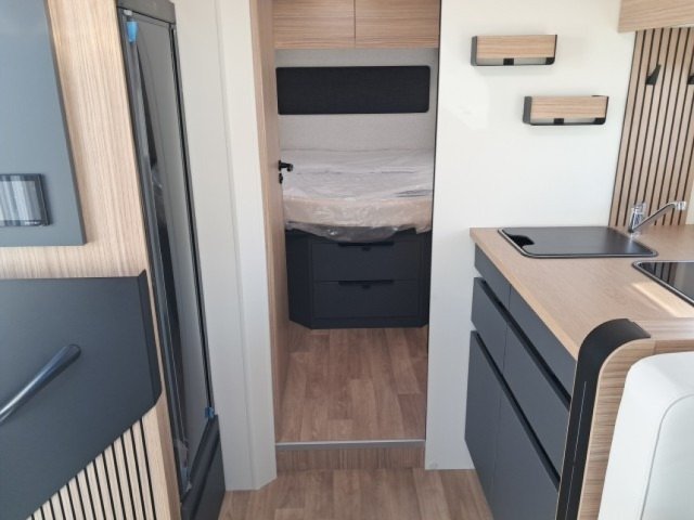 Bavaria Initial I720FC Unik i 720 fc - Photo 7