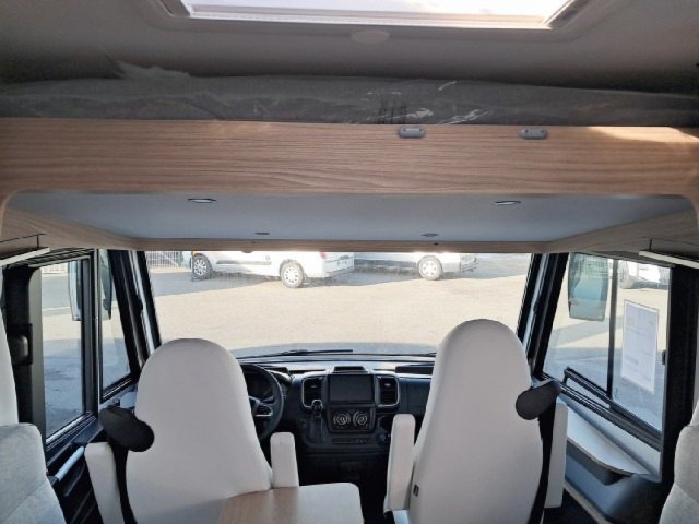 Bavaria Initial I740FC Nomade i 740 fc - Photo 5