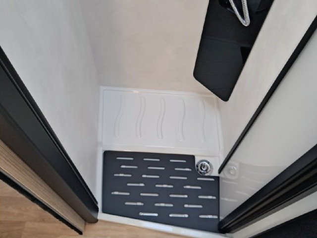 Bavaria Initial I740FC Nomade i 740 fc - Photo 9