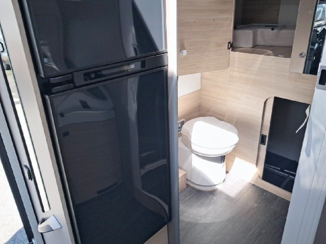 Chausson Camping-car flash first line - Photo 8