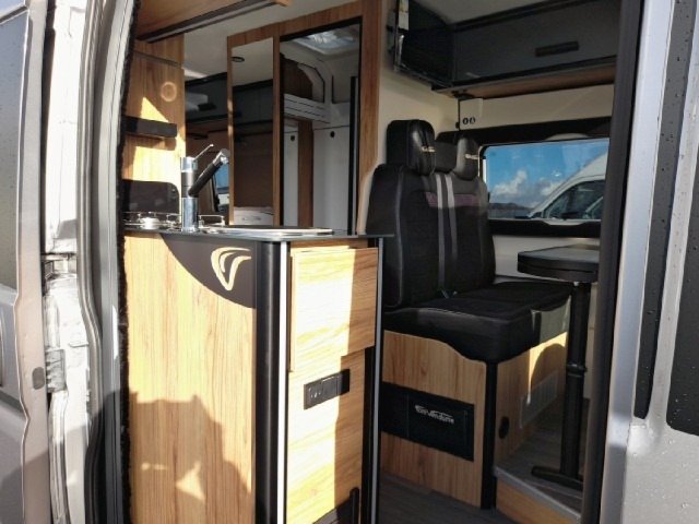 Font Vendome Leader Camp Elegance - Photo 5