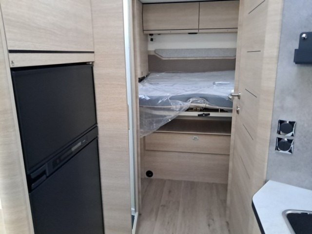 Rapido 696 F 696f 65 ans - Photo 7