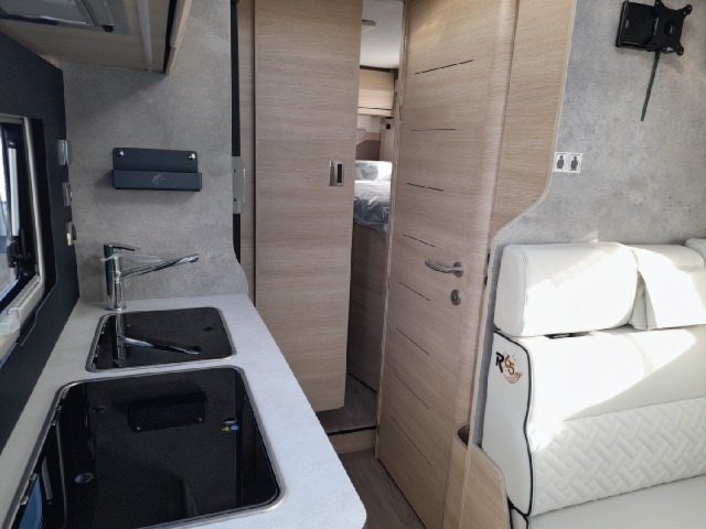 Rapido C55i c 55 i 65 ans - Photo 8