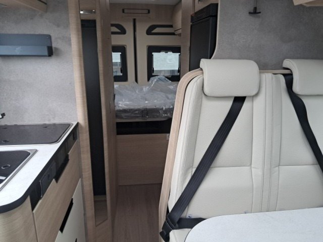 Rapido Van V55 v 55 - Photo 5