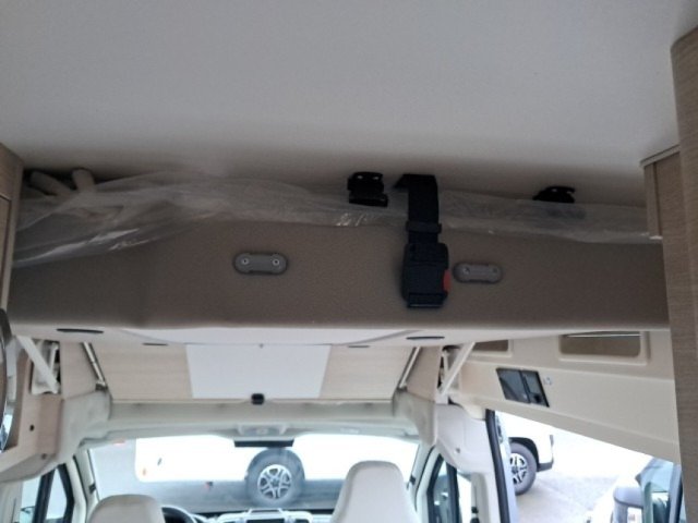 Rapido Van V65 XL v 65 - Photo 5