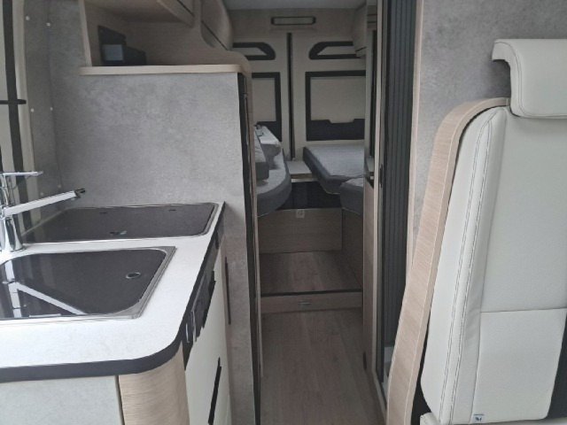 Rapido Van V68 v 68 - Photo 6