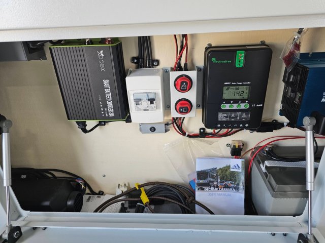 Decamp Caravane Trekking X1 Plus off road - 4x4 - Remorque tout terrain - Robuste - Tout Terrain - Photo 11