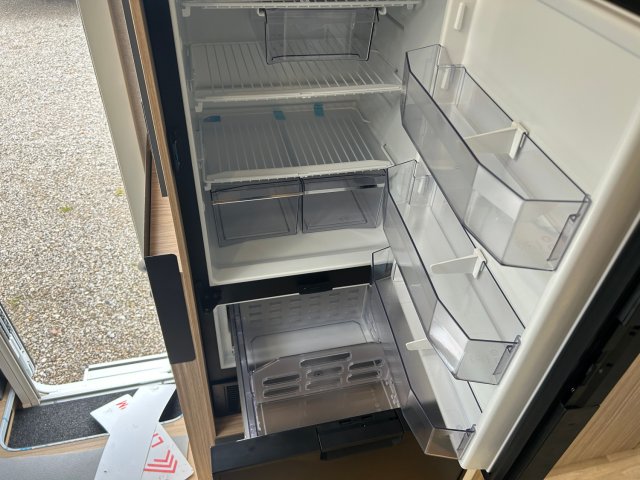 Bavaria Initial I740FGJ Nomade - Photo 12