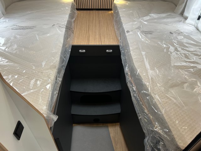 Bavaria Initial I740FGJ Nomade - Photo 18