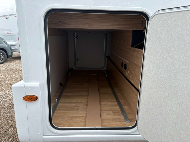 Bavaria T720FC Intense - Photo 4