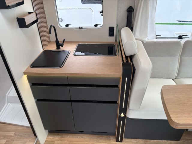 Bavaria T720FC Intense - Photo 8