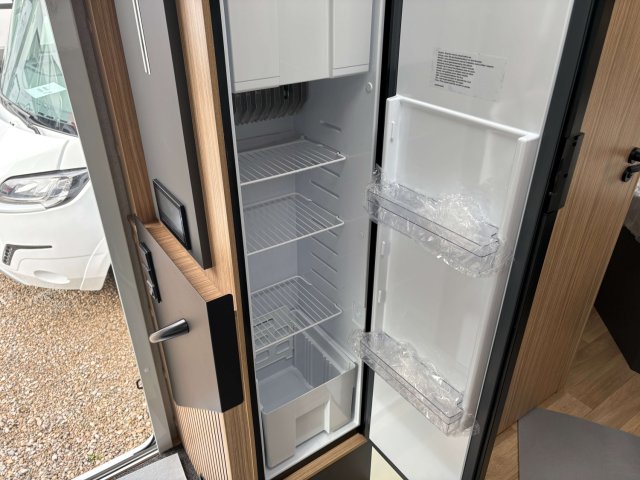 Bavaria T720FC Intense - Photo 9