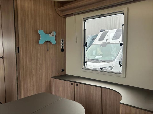 Burstner Ixeo I 746 Limited - Photo 18