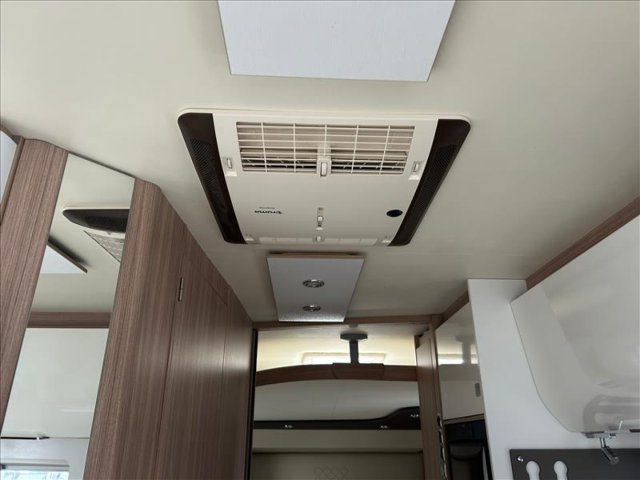 Burstner Ixeo I 746 Limited - Photo 12