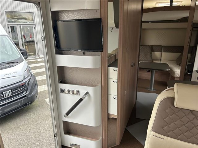 Burstner Ixeo I 746 Limited - Photo 13