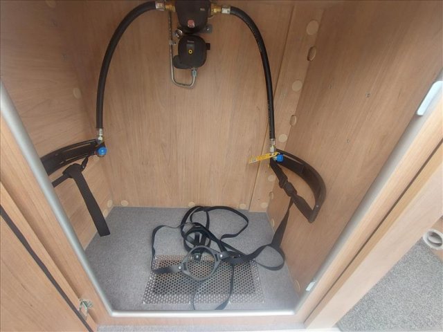 La Strada Avanti H Plus - Photo 10