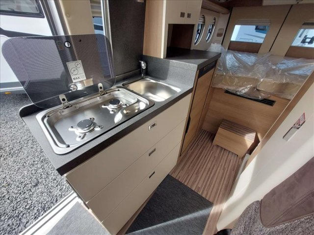 Malibu Diversity 600 DB K VAN GT Skyvie - Photo 7