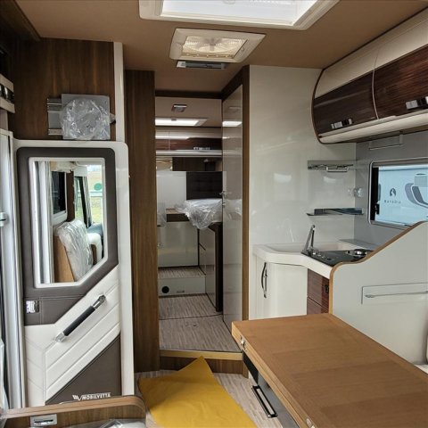 Mobilvetta K-Yacht Tekno Line 86 - Photo 7