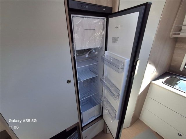 Burstner Caravane PREMIO PLUS - Photo 9