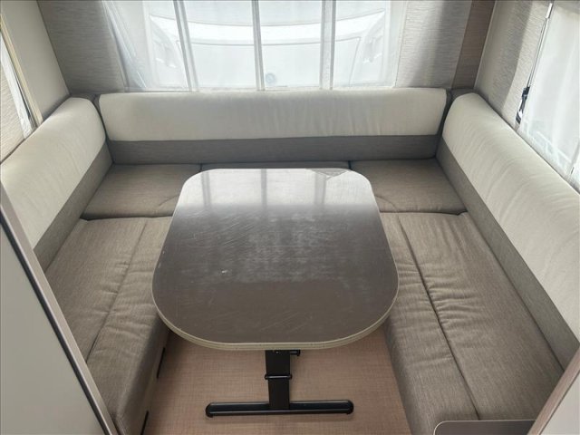 Burstner Premio Plus 440 TK - Photo 8