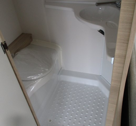 Caravelair Alba 400 - Photo 7