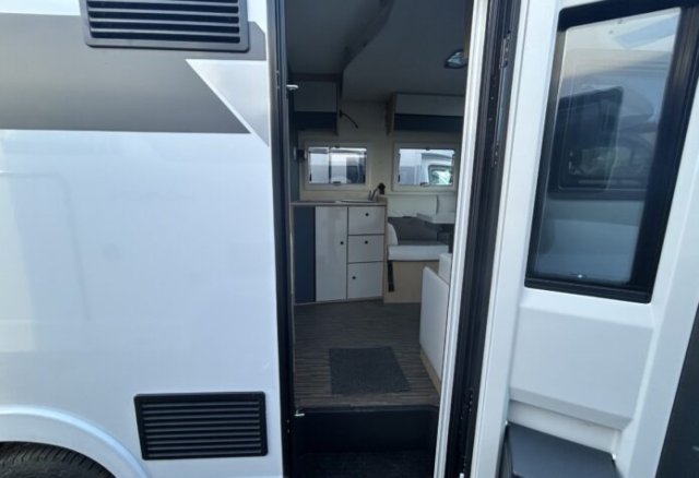 CI Horon 87 XT - Photo 3