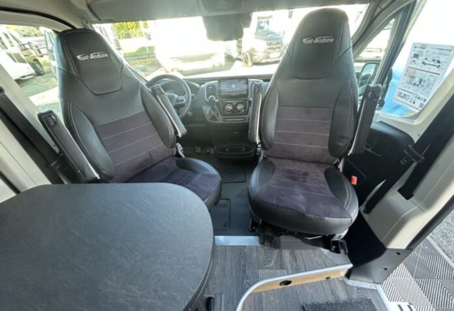 Font Vendome Duo Van Elegance garage - Photo 3