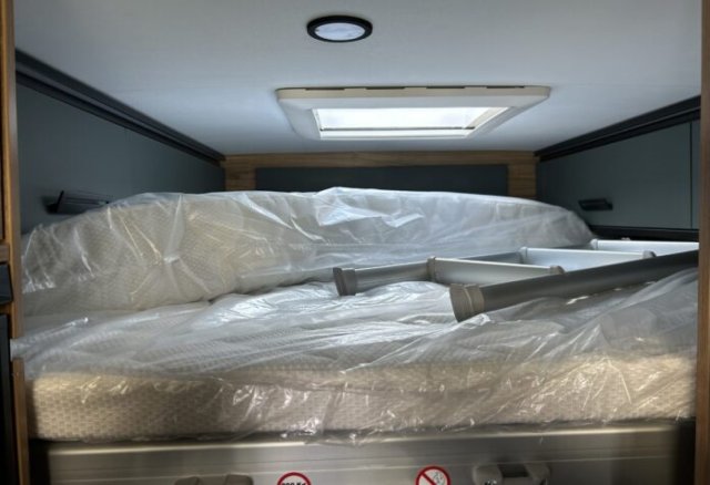 Font Vendome Duo Van Elegance garage - Photo 11