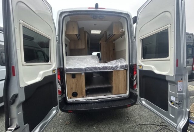 Font Vendome Forty Van fortyvan - Photo 12