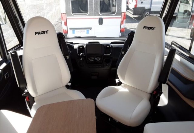Pilote G 740 FGJ Evidence - Photo 4