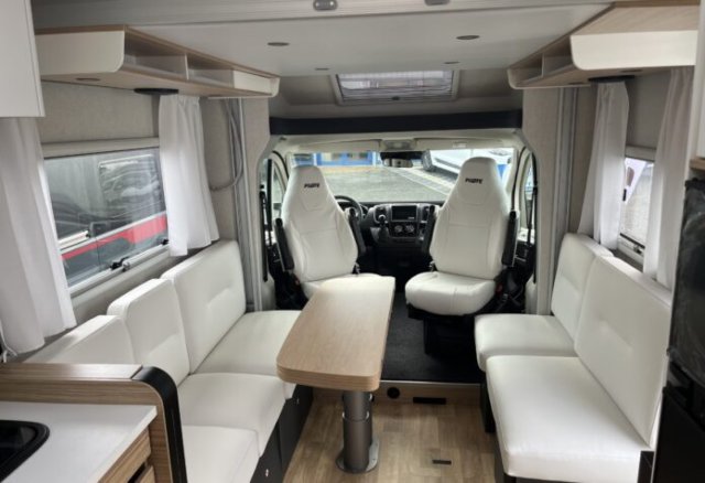 Pilote P 690 D Evidence - Photo 15