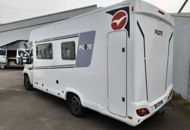 Pilote P 696 D - Photo 4
