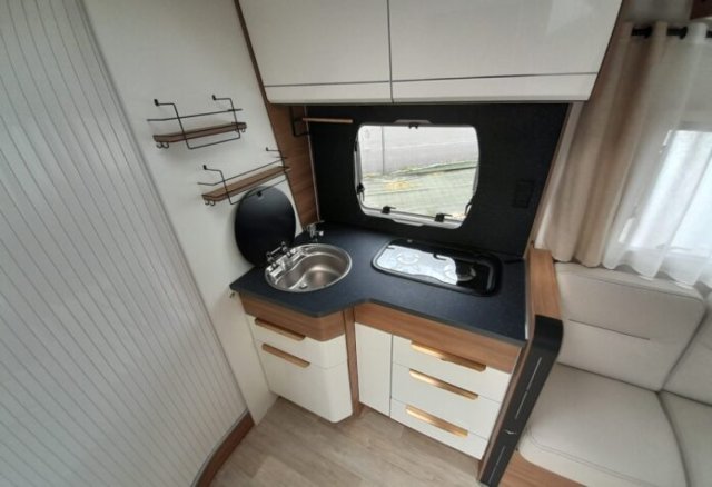 Pilote P 696 D - Photo 9