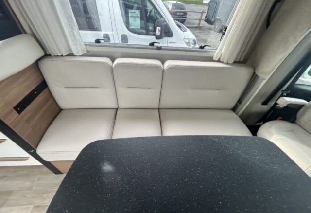 Pilote P 696 D - Photo 5