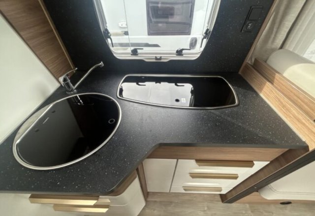 Pilote P 696 D - Photo 7