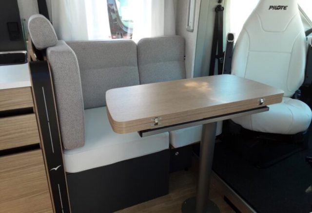 Pilote P 720 FGJ Evidence - Photo 5