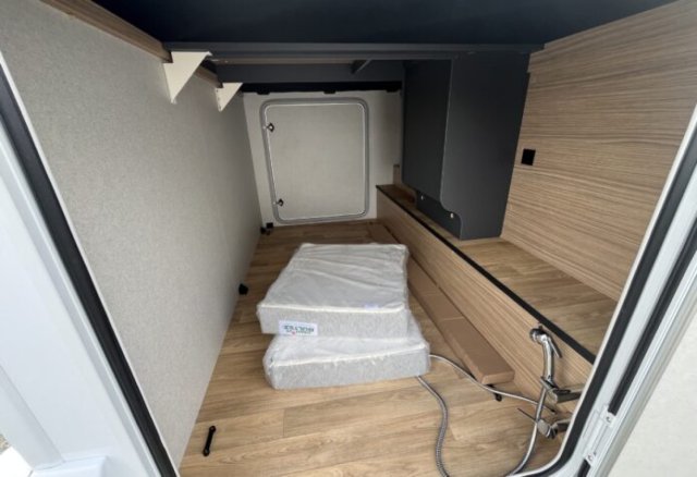 Pilote P 740 FGJ Evidence - Photo 3