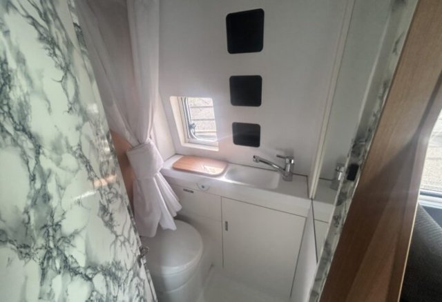 Weinsberg CaraBus 600 DQ - Photo 9