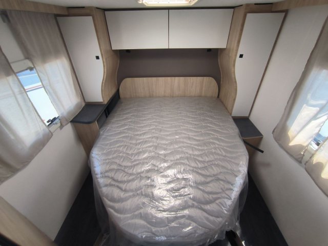 Challenger 318 Anniversary Edition - Photo 3