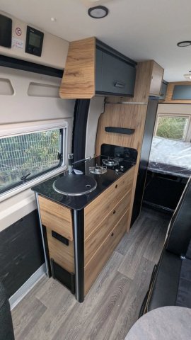 Font Vendome Leader Camp Elegance - Photo 3