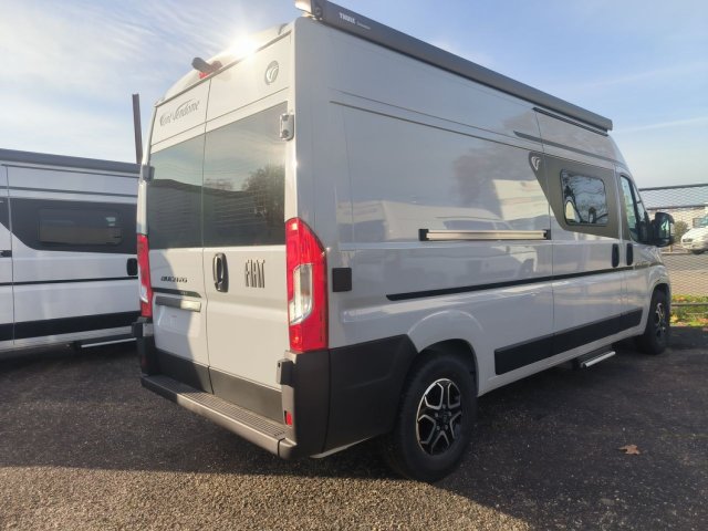 Font Vendome Leader Camp Elegance - Photo 8