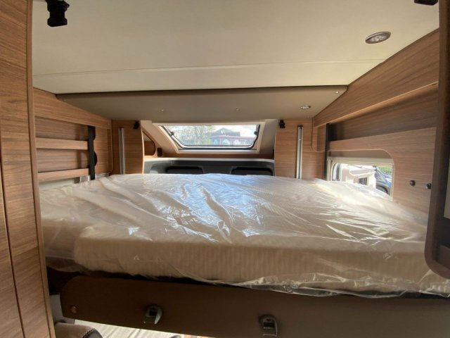 Weinsberg CaraCompact MB 640 MEG Edition Pepper suite - Photo 3