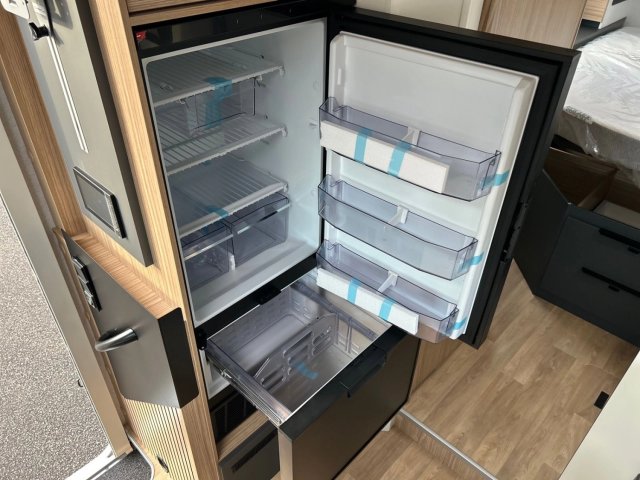 Bavaria Initial I740FC Nomade - Photo 9