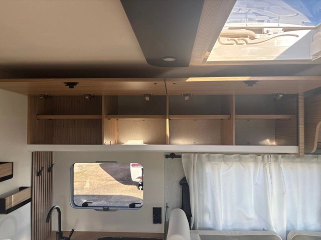 Bavaria T720FGJ Intense - Photo 13