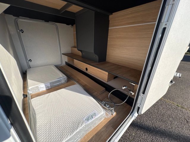 Bavaria T720FGJ Intense - Photo 15