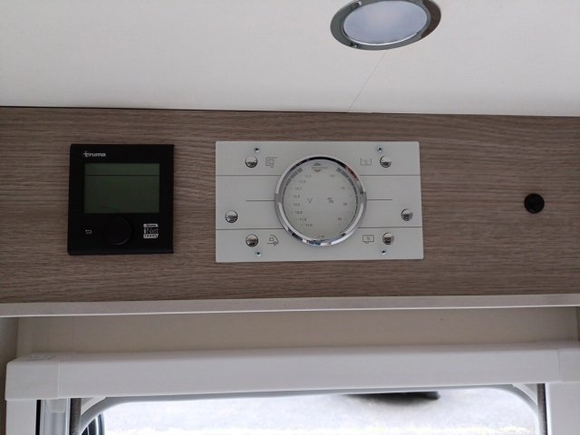Burstner Lineo T 700 - Photo 18
