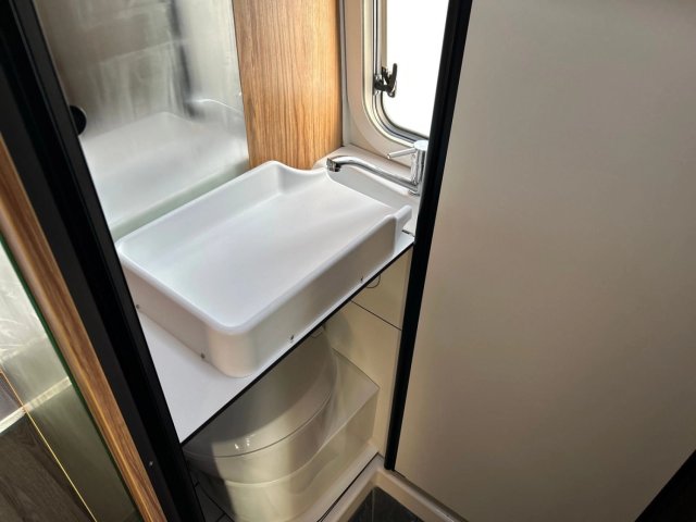 Font Vendome Leader Camp Elegance - Photo 11