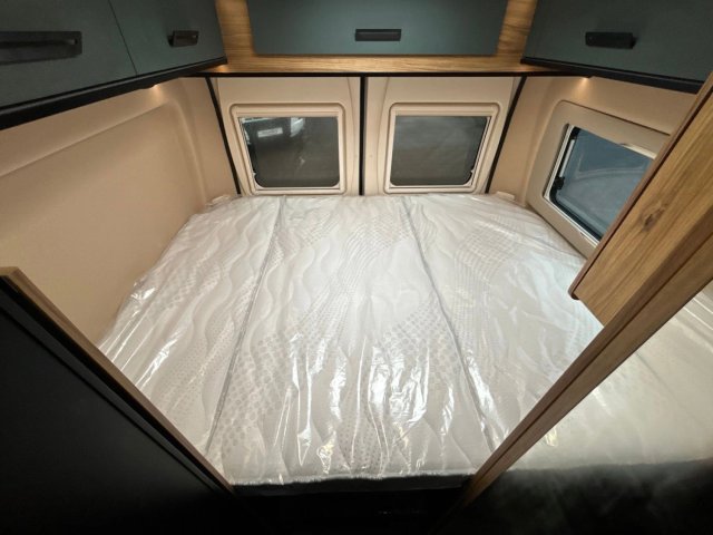 Font Vendome Leader Camp Elegance - Photo 4