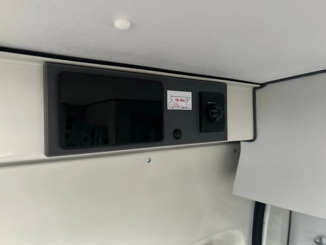 Font Vendome Leader Van - Photo 12